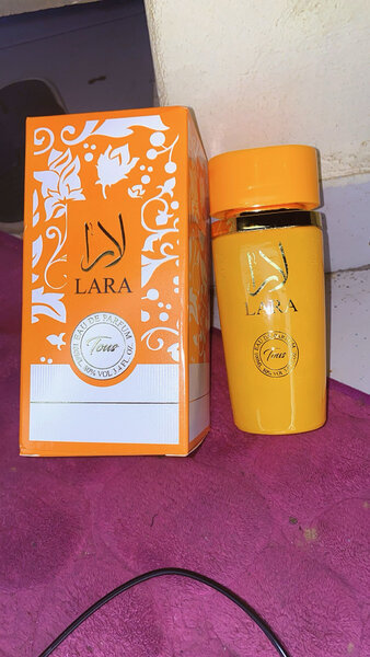 Parfum LARA Femme Élégance