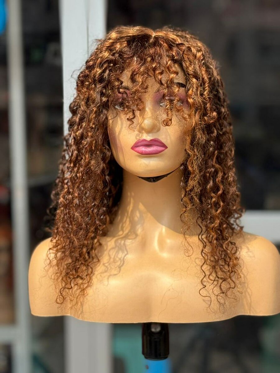 Perruque péruvien humain