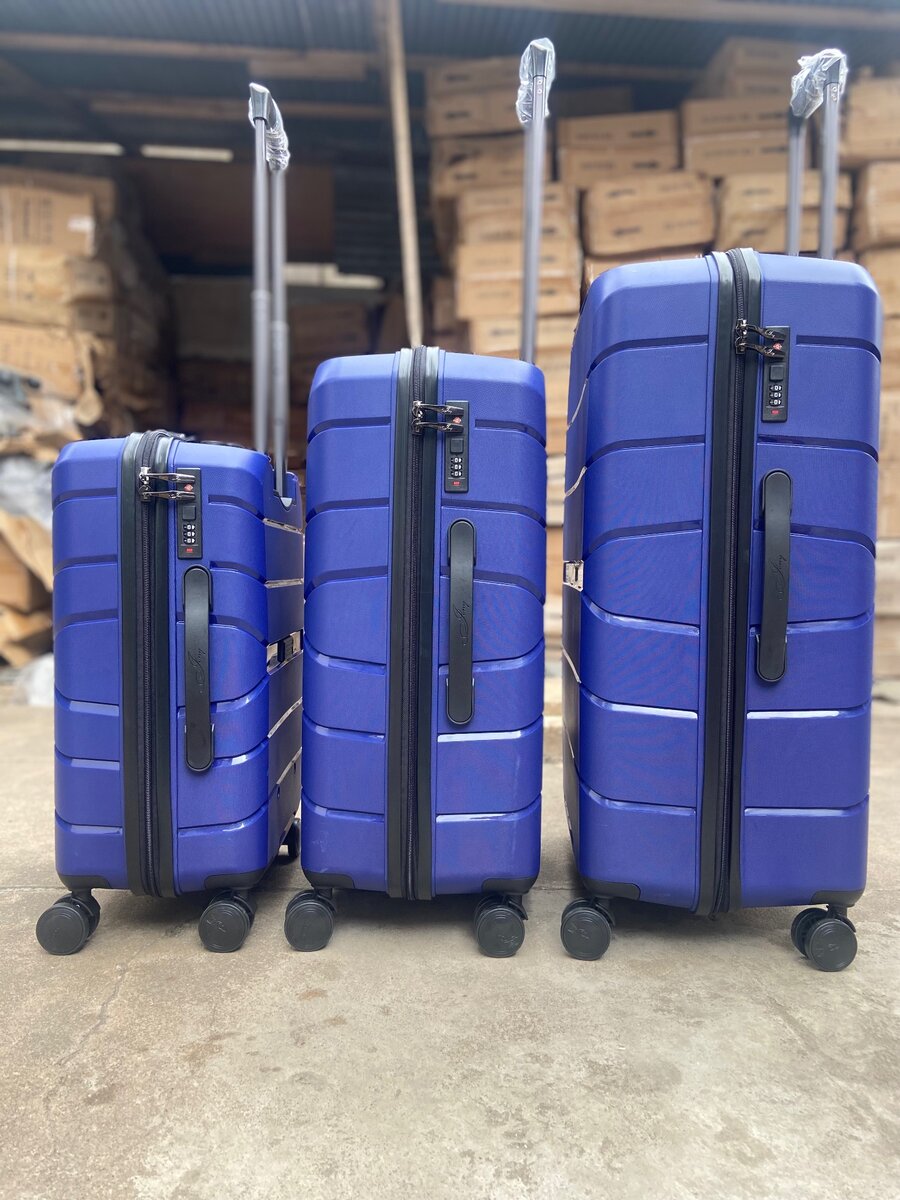 3 in 1pack Anticrack traveling luggage