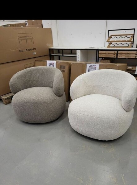 Fauteuil rond en tissu gris