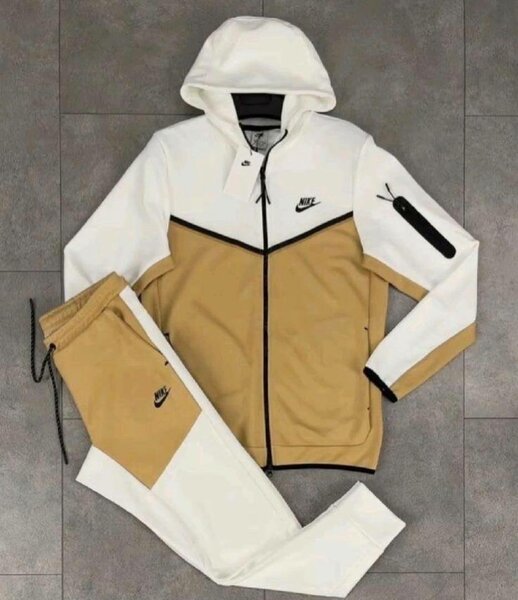 Ensemble survêtement Nike homme