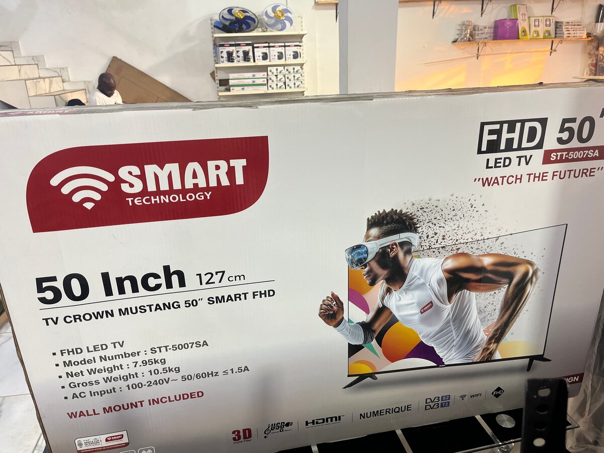 Téléviseur LED 50 pouces SMART TECHNOLOGY Crown Mustang