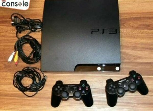 Console Sony PlayStation 3 avec 2 manettes