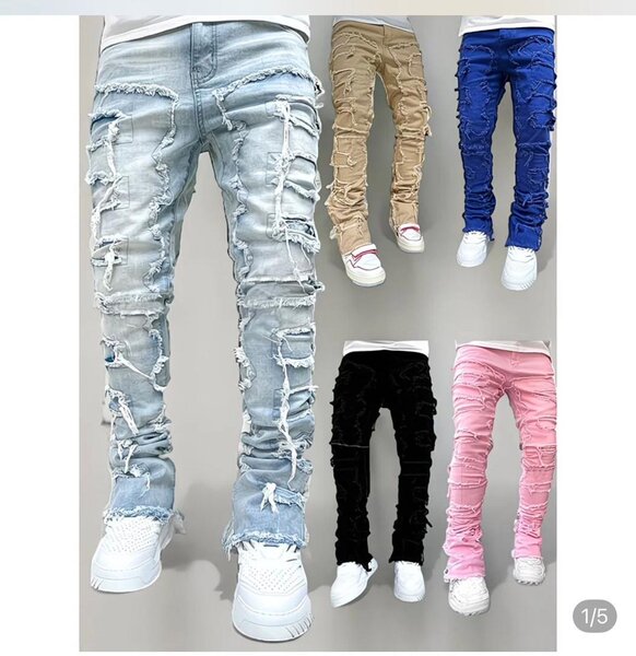 Pantalons déchirés tendance