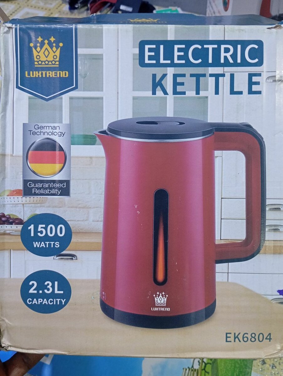 Bouilloire Électrique Rouge 2.3L