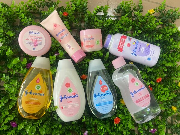 Ensemble Soins Bébé Johnson 2