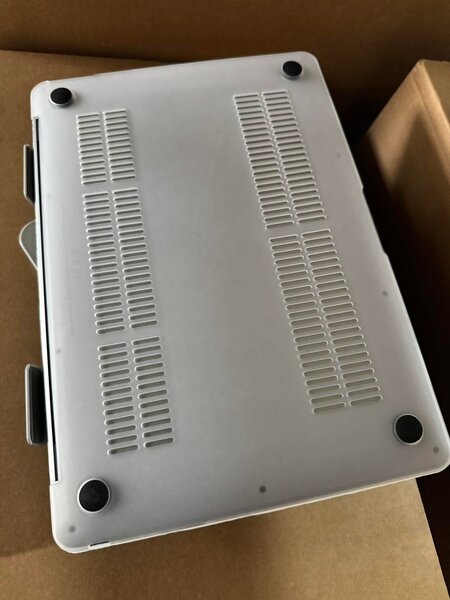 Housse Apple MacBook en cuir blanc