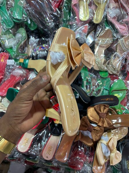 Sandales à Talon avec Nœud