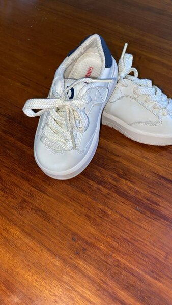 Baskets blanches confortables