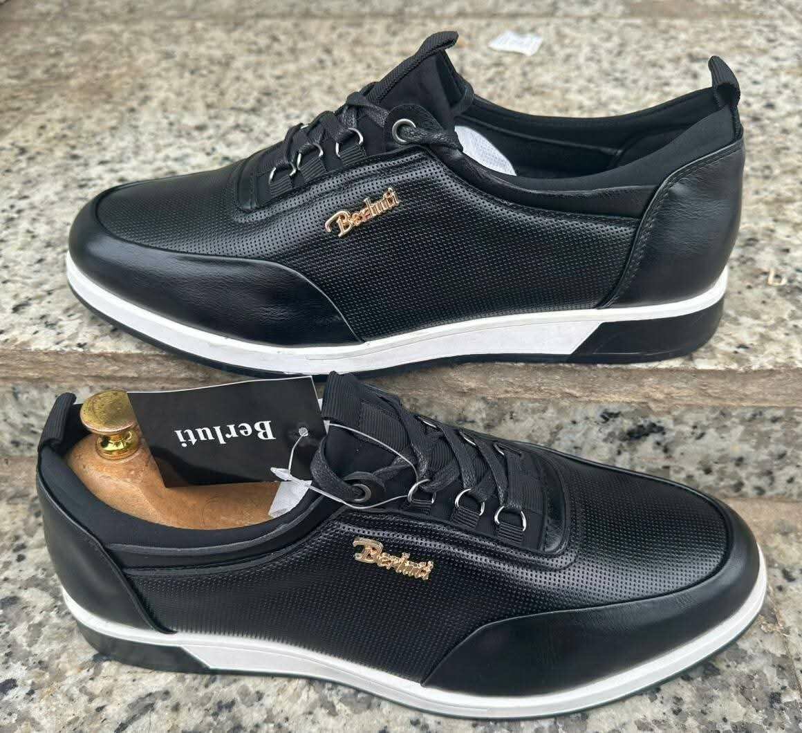 Chaussures en cuir élégantes homme