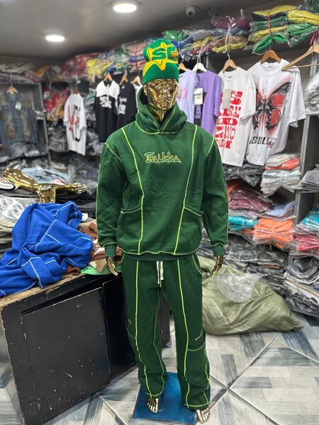 Ensemble de sport vert homme