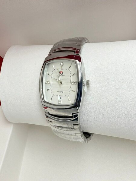 Montre en acier inoxydable