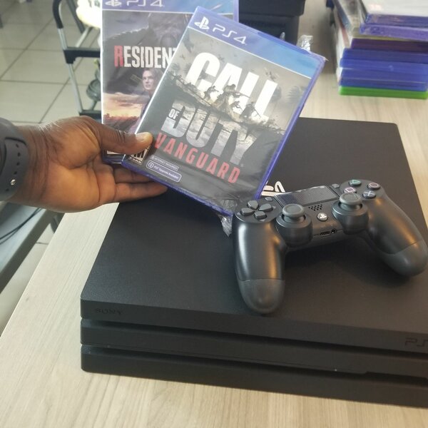 Console PS4 Pro/2cd de jeux