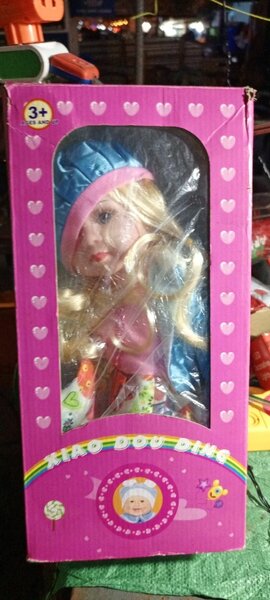 Poupée Blonde Assortie