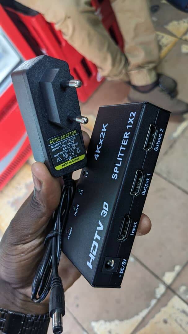 HDMI splitter