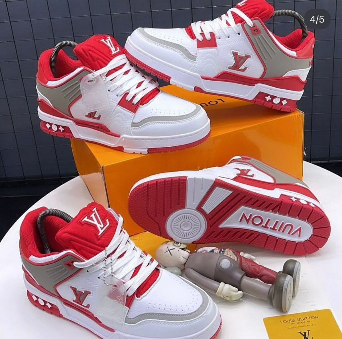 Louis Vuitton Sneakers