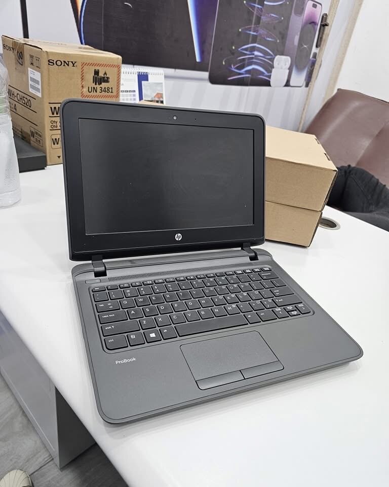 HP probook 11 G2