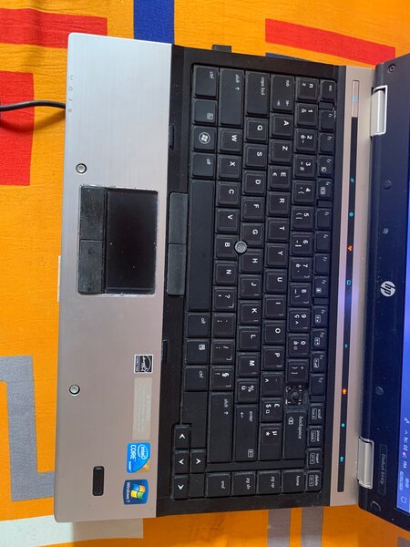 HP ELITEBOOK 