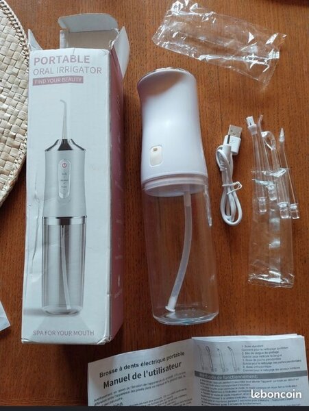 Irrigateur Oral Portable 400ml