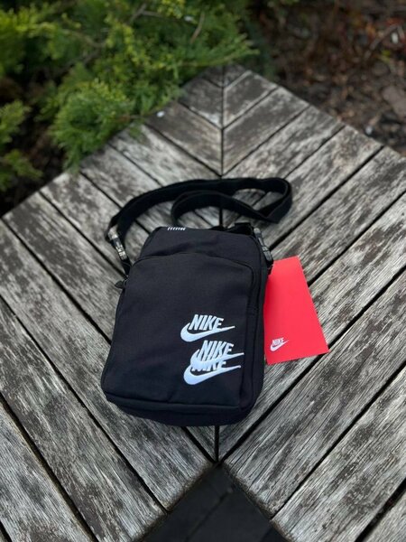 Nike heritage sling bag