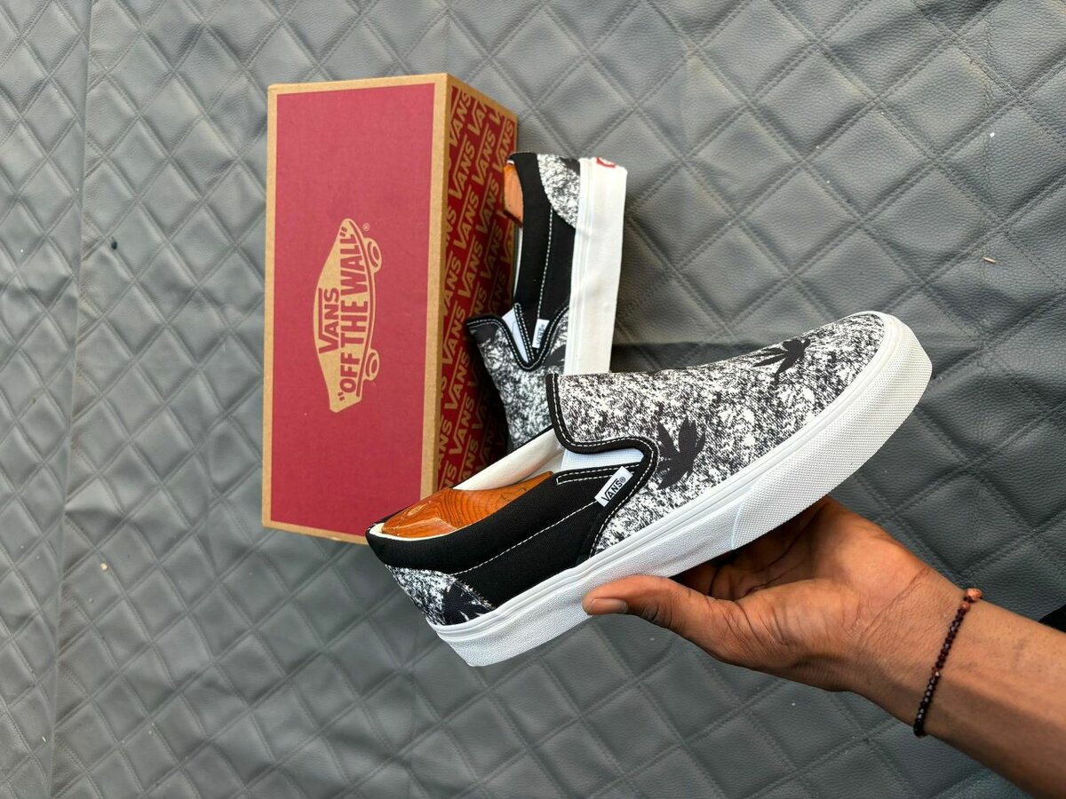 Vans Slip-On Noirs Imprimés