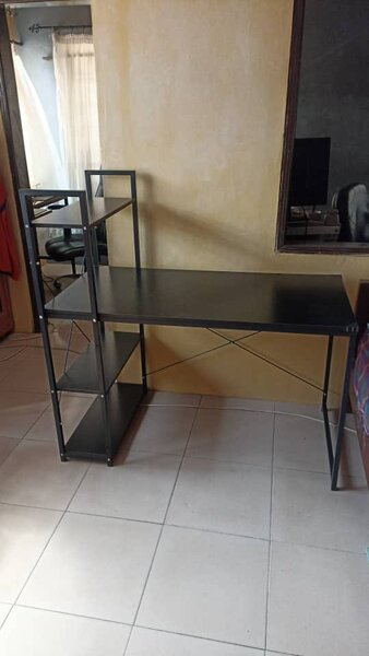 Office desk or computer table