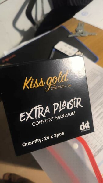 6 lubrifiants kiss gros kiki