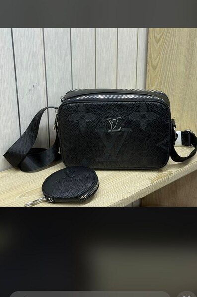 Sac bandoulière Louis Vuitton noir