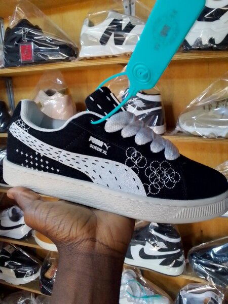 Chaussures en daim élégantes