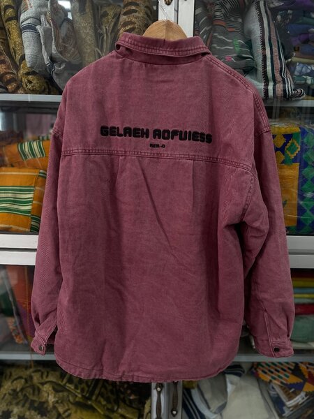 Veste en velours côtelé rouge