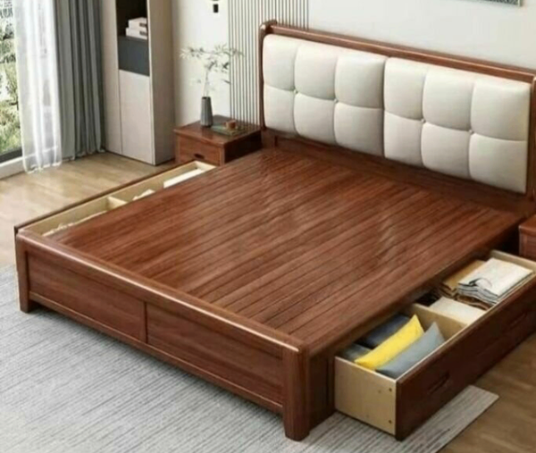 Lit en bois avec rangement