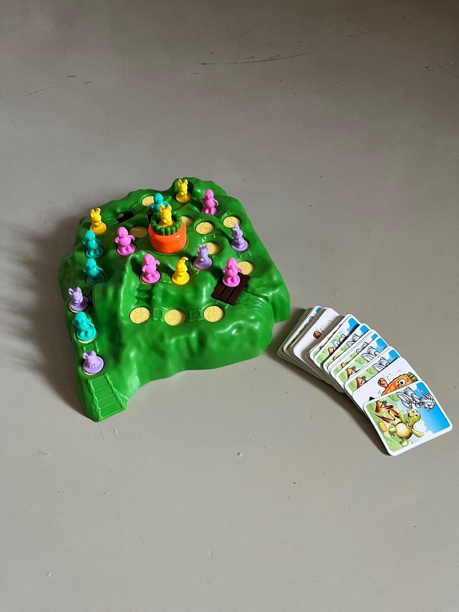 НАСТОЛЬНАЯ ИГРА «КРОЛИК И НОРЫ»