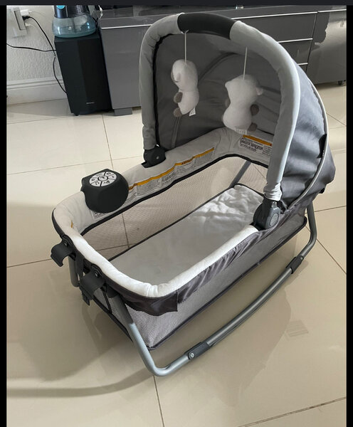 Portable Baby Bassinet Rocker