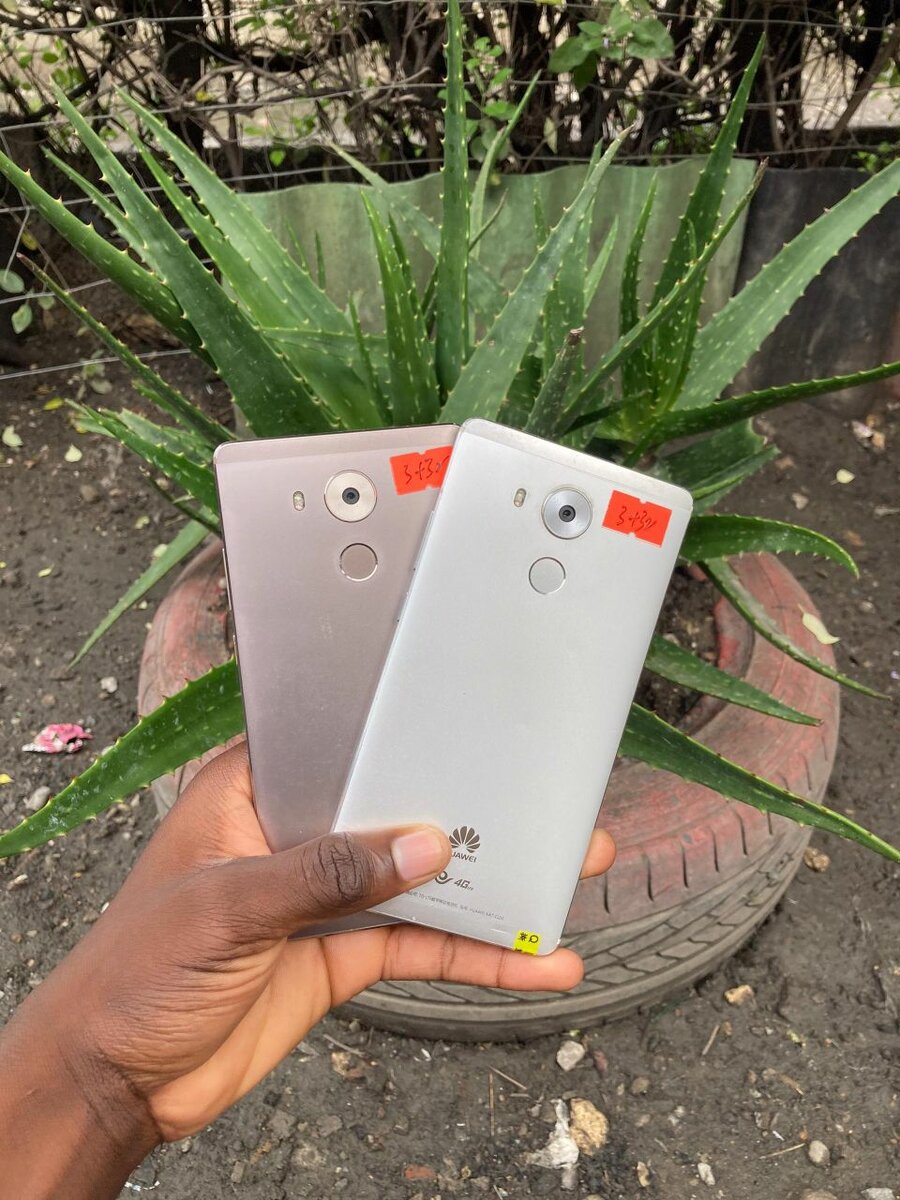 Huawei Mate 8 Pre-owned Fully Functional