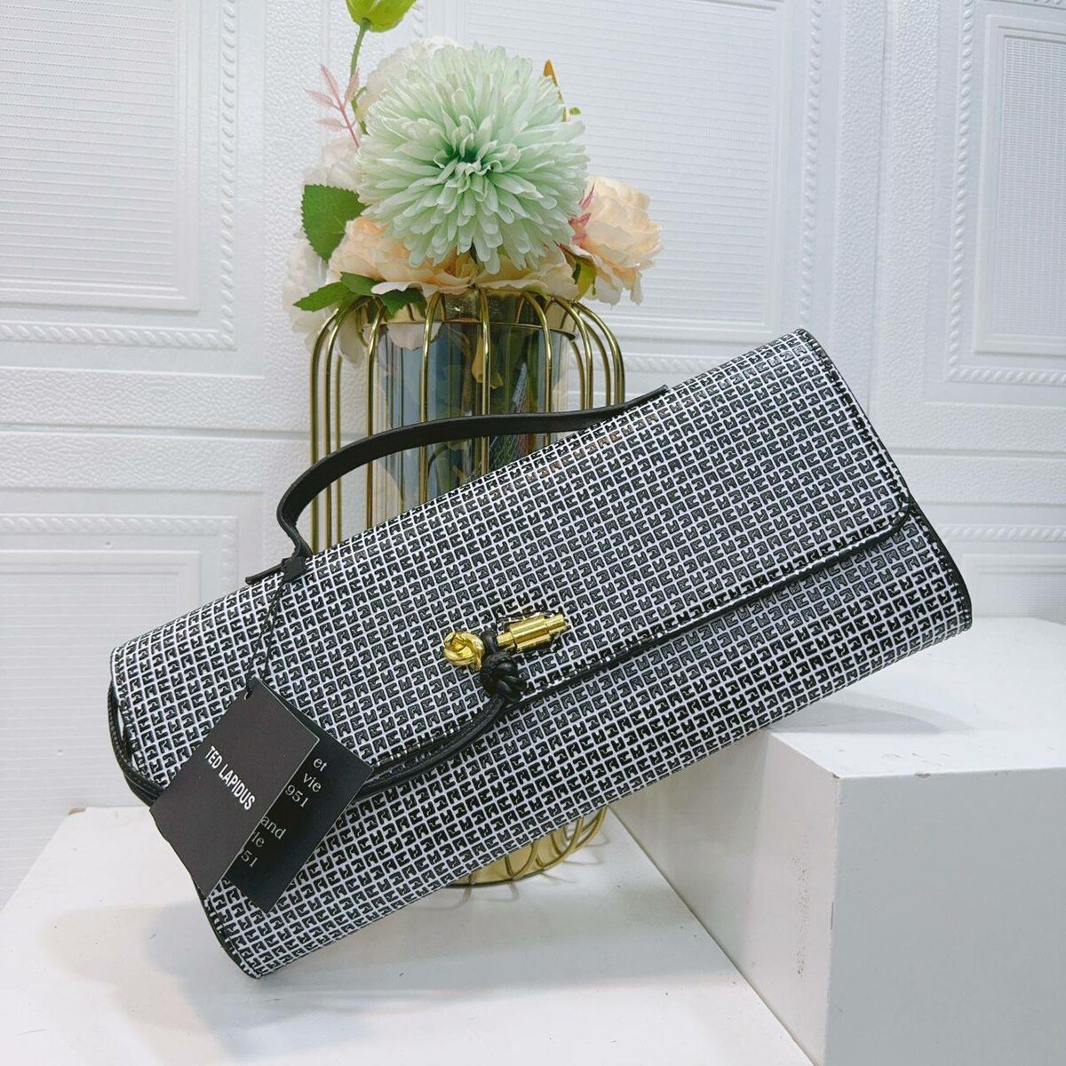 Sac à main élégante en cuir