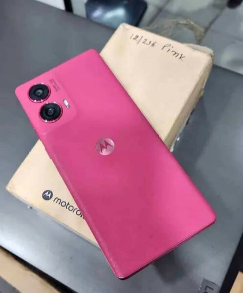 Motorola 5G Rose 256gb