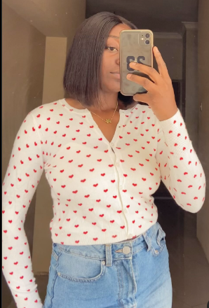  Short knitted cardigan with buttons  size: S