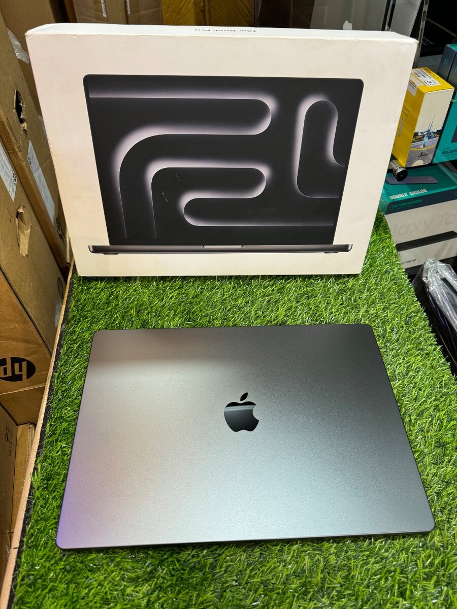 Apple MacBook Pro 2023 M3 Pro 16-Inch 18GB Apple M3 Pro SSD