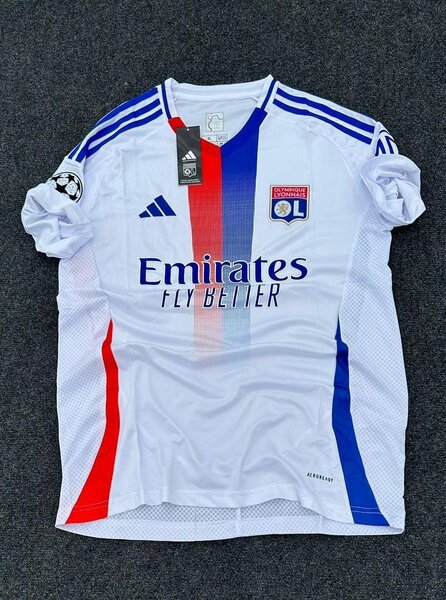 Maillot Olympique Lyonnais 2023
