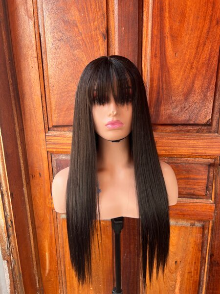 Perruque naturelle  long noire