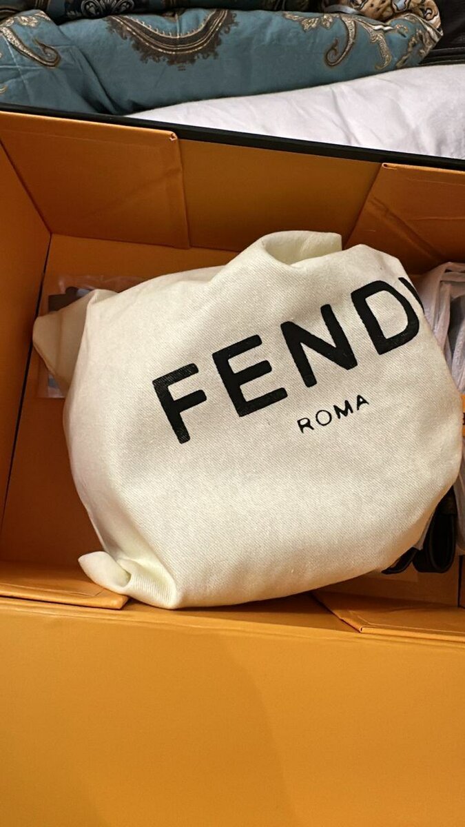 Женская сумка Fendi