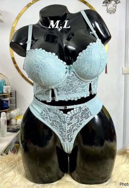 Sous quoi pour femmes disponibles ?