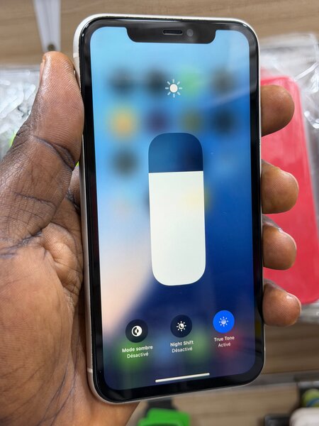 iPhone 11 64 Go Blanc