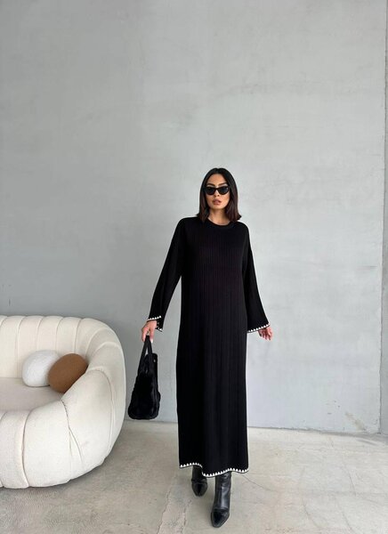 Трикотажное платье