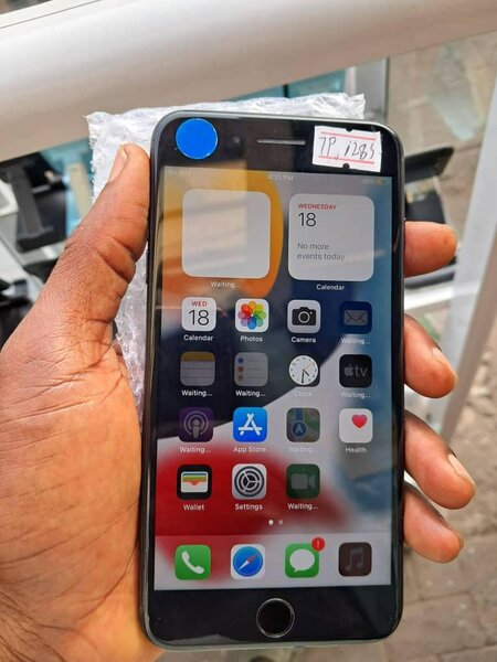 Iphone 7 plus,128gig