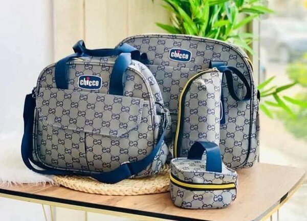 Ensemble de sacs bébé gris chic Chicco