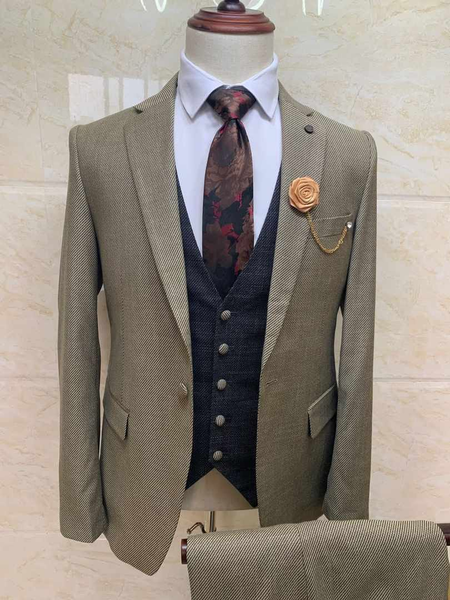 Suit beige
