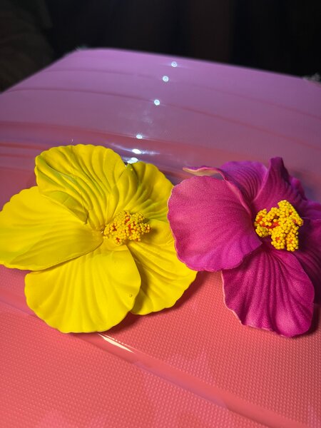 Fleurs artificielles pour cheveux