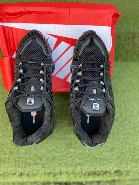 Chaussures de sport légères