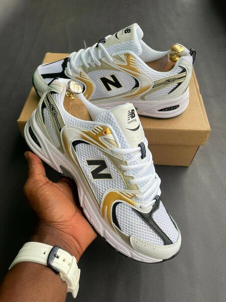 Baskets New Balance 530